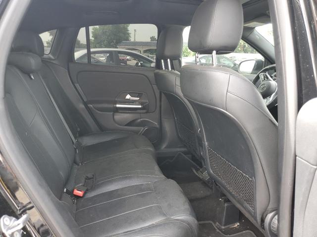 W1N4N4GB1NJ396080 Mercedes-Benz GLA 250