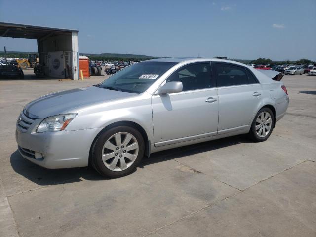 2005 Toyota Avalon XL