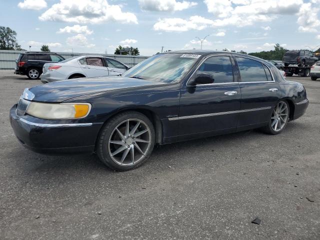 1998 Lincoln Town Car Signature