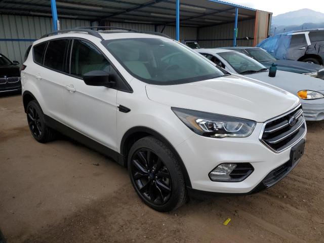 1FMCU9HD4JUC35133 2018 FORD ESCAPE, photo no. 4