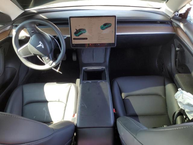5YJ3E1EB8PF386211 Tesla MODEL 3