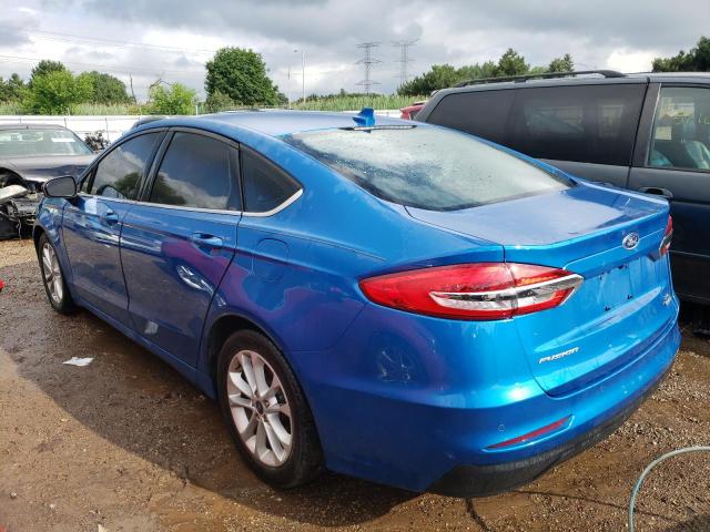 3FA6P0HD8KR230083 Ford Fusion SE 2