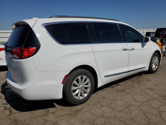 2C4RC1BG5HR535678 2017 CHRYSLER PACIFICA, photo no. 3