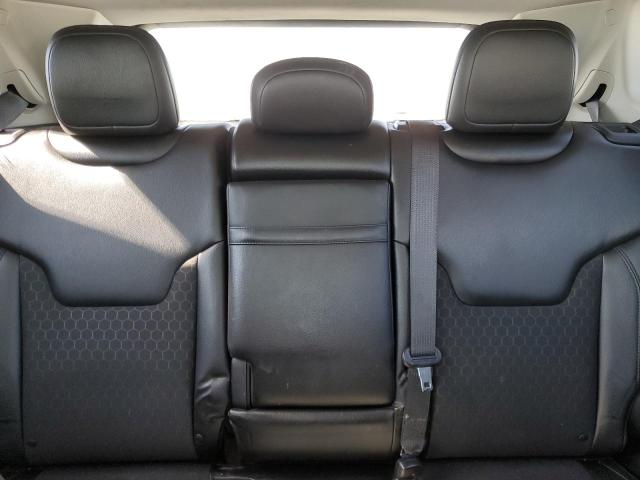 3C4NJDBB1JT325382 Jeep Compass Latitude