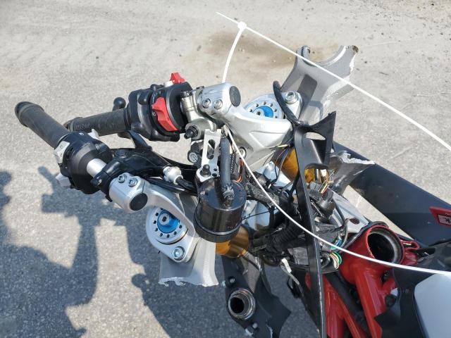 2019 DUCATI SUPERSPORT - ZDMVABDS6KB008187