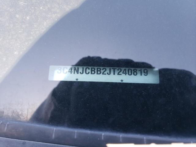 3C4NJCBB2JT240819 Jeep Compass Latitude