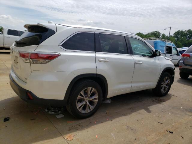 VIN 5TDKKRFH8FS065110 2015 Toyota Highlander, Xle no.3