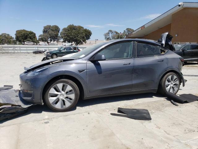 7SAYGDEE9NF424816 Tesla Model Y 