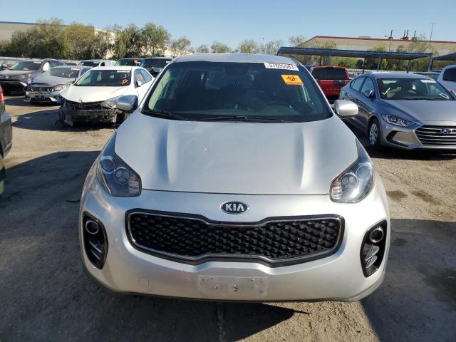 KNDPMCAC5J7444626 KIA Sportage Lx
