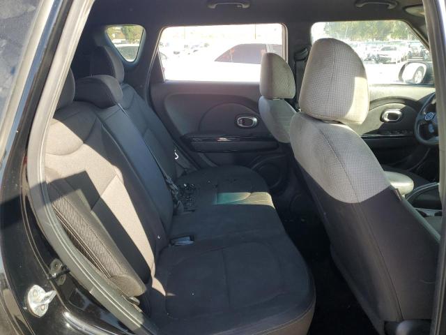 KNDJN2A2XJ7536058 KIA Soul