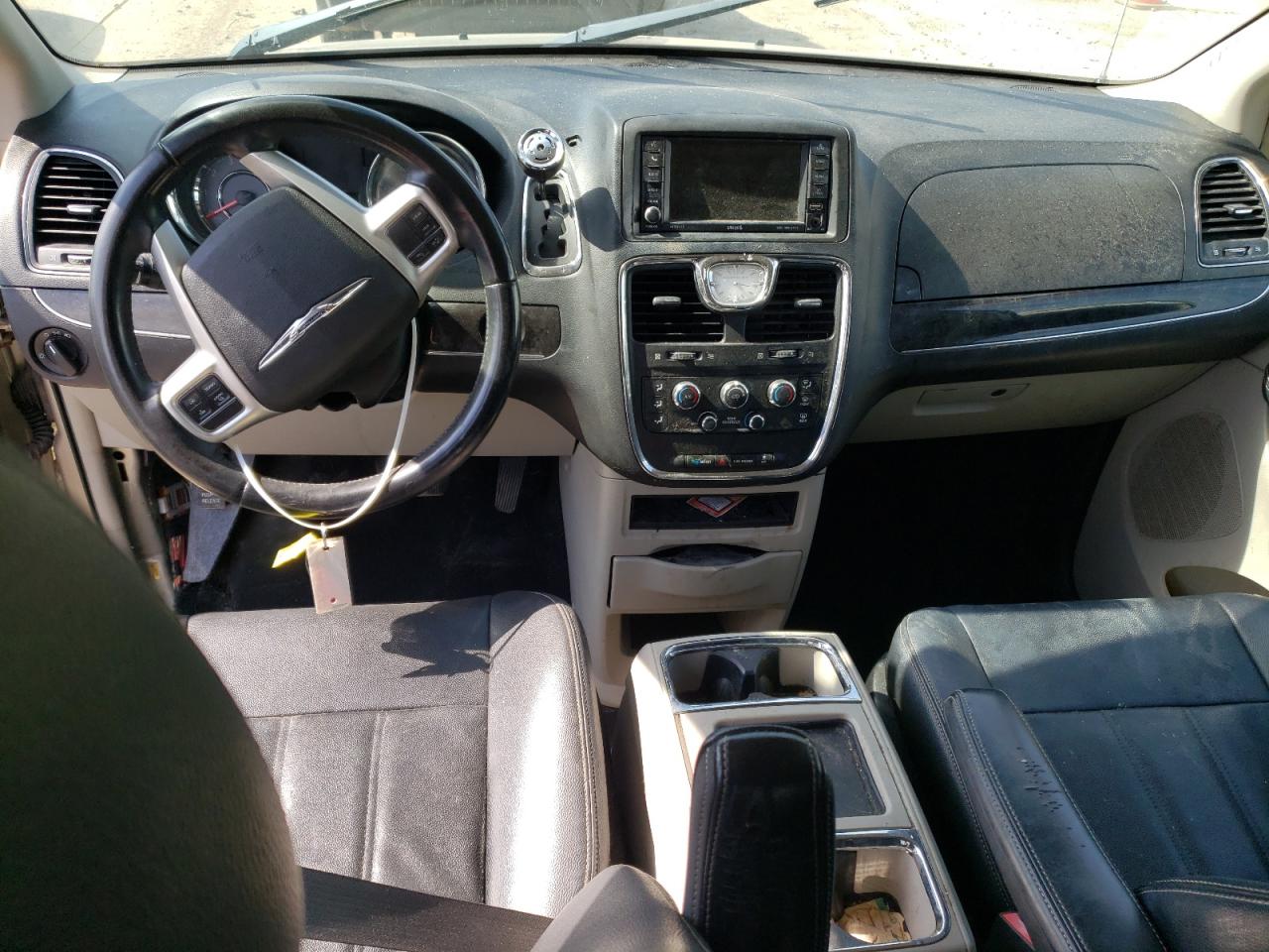 2C4RC1AG3GR113666 2016 Chrysler Town & Country Lx