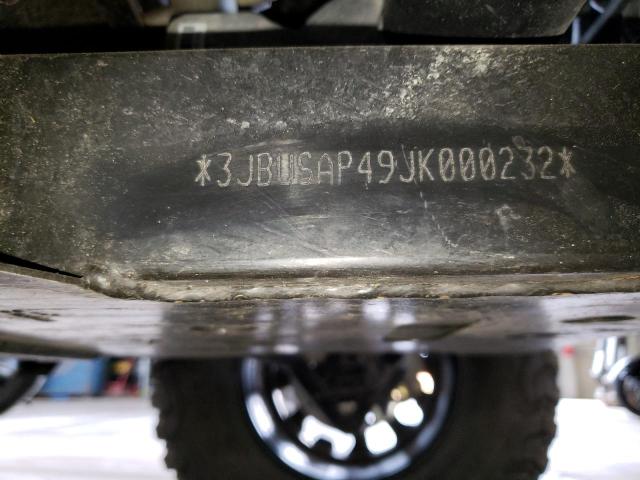 2018 CAN-AM DEFENDER M - 3JBUSAP49JK000232