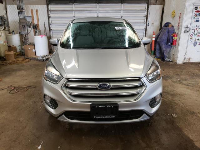 1FMCU9GDXHUC50232 Ford ESCAPE SE