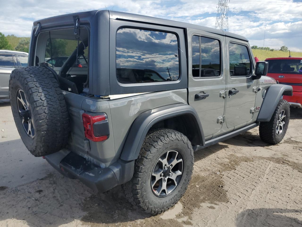 1C4HJXFG9MW568649 Jeep Wrangler U 3