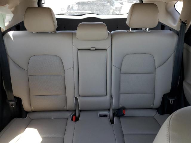 KM8J33A22JU780828 Hyundai Tucson Value