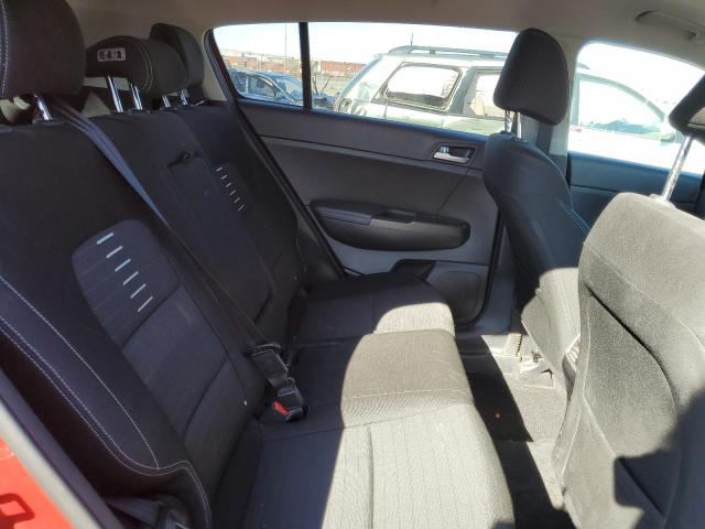 KNDPMCAC7J7331096 KIA Sportage Lx