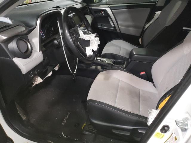 2018 TOYOTA RAV4 XLE - JTMWFREV8JJ187193