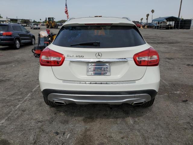 WDCTG4EB4FJ173527 Mercedes-Benz GLA 250