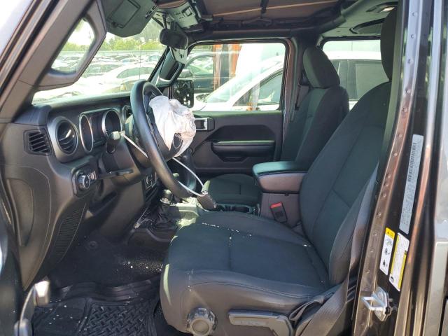 1C4HJXDG0JW165755 Jeep Wrangler Unlimited Sport