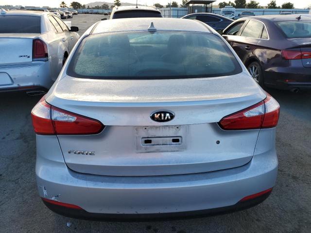 KNAFK4A62F5410208 KIA FORTE LX