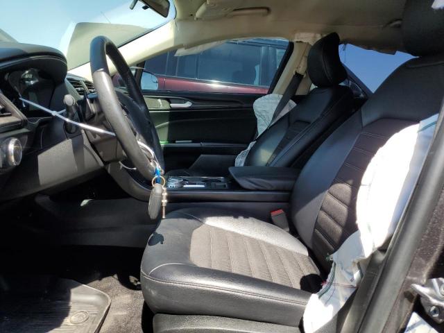 3FA6P0T93JR220952 Ford FUSION SE