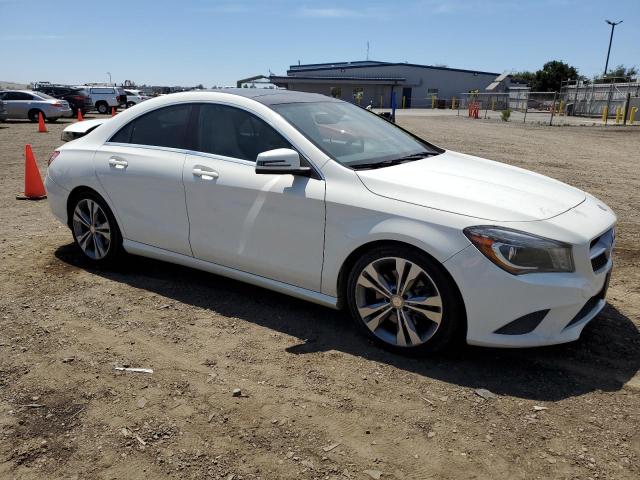 WDDSJ4EB8EN063144 Mercedes-Benz CLA 250