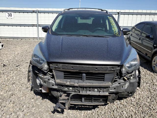 1FMCU9J98JUA91964 Ford Escape Titanium