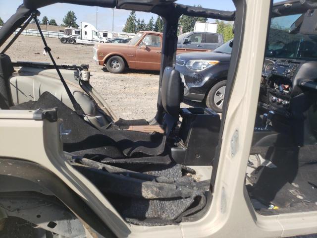 1C4BJWDG2JL865391 Jeep Wrangler Unlimited Sport