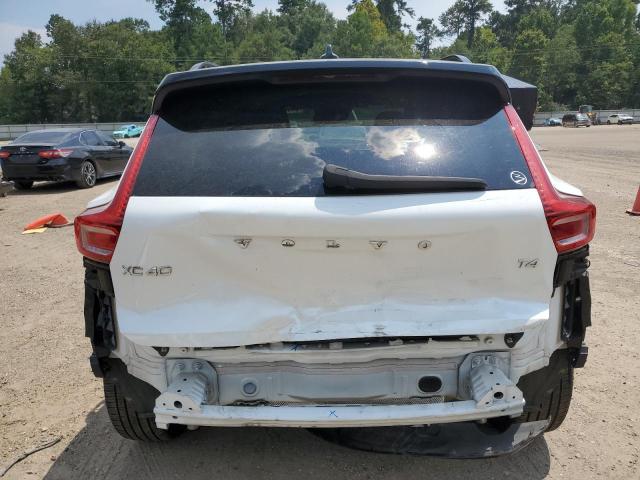 2022 VOLVO XC40 T4 R- - YV4AC2HMXN2643107