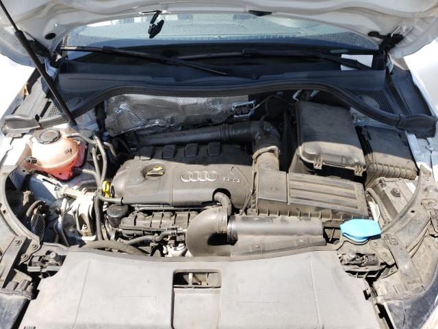 WA1BCCFS6JR007147 Audi Q3 PREMIUM