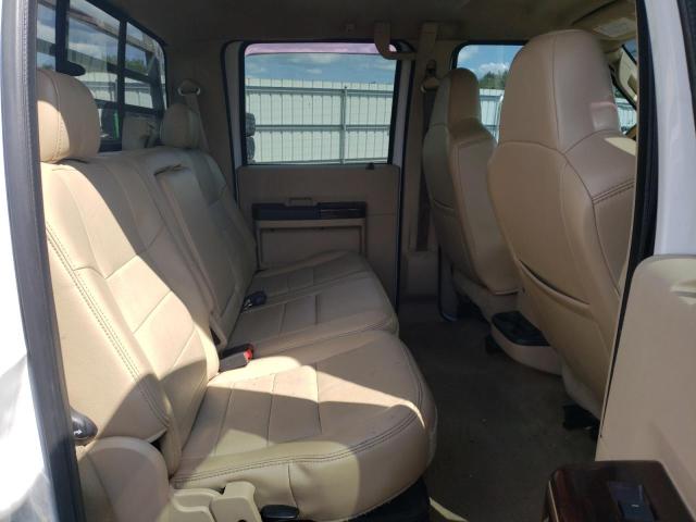 2008 Ford F550 - Image 10