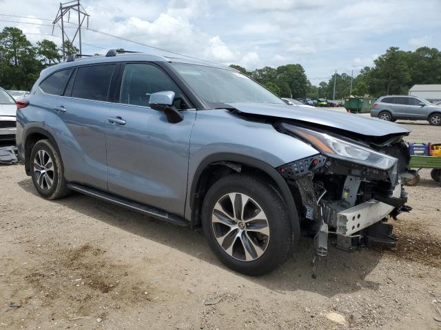 VIN 5TDGZRAH3LS029166 2020 Toyota Highlander, Xle no.4