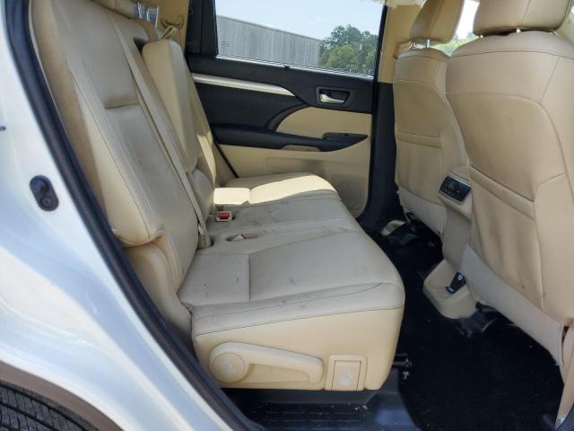 5TDKKRFH8GS173745 Toyota Highlander Xle