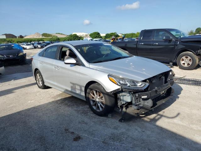 2018 HYUNDAI SONATA SE - 5NPE24AF2JH693006
