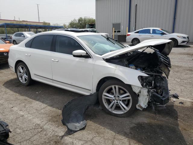 1VWBT7A3XFC032234 | 2015 VOLKSWAGEN PASSAT SE