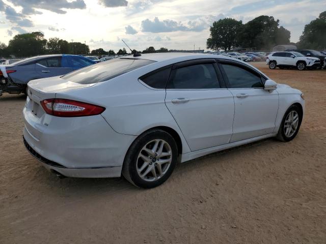 1FA6P0H73F5112848 Ford FUSION SE