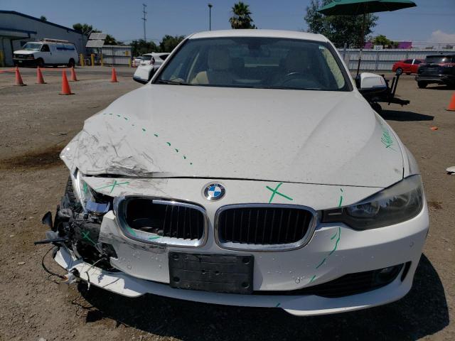WBA3B1C54EK134877 BMW 320 I
