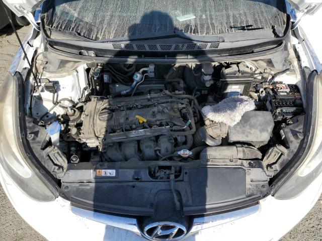 5NPDH4AE6FH583777 Hyundai ELANTRA SE
