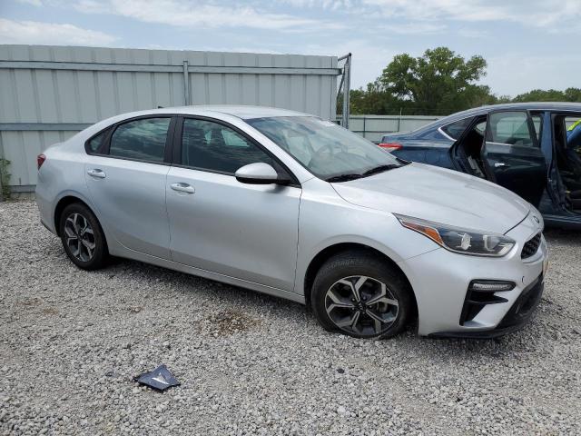 3KPF24AD4KE105972 Kia Forte FE 4