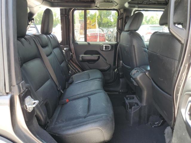 1C4HJXDG7JW166823 Jeep Wrangler Unlimited Sport