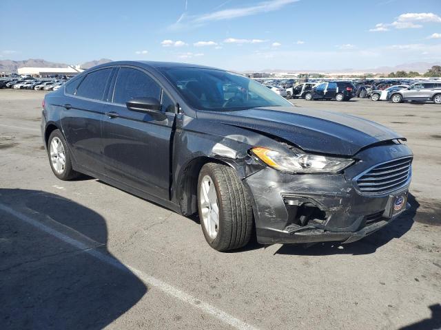 3FA6P0HD0LR113602 Ford Fusion SE 4