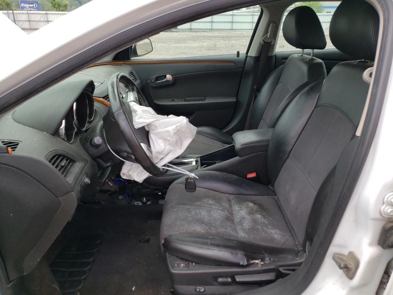 1G1ZD5EB4AF137047 2010 Chevrolet Malibu 2Lt