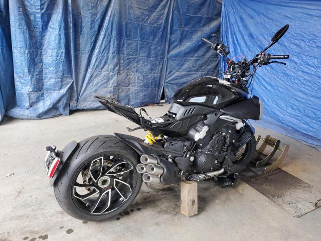 2023 DUCATI DIAVEL V4 ZDMGAR1W7PB001880