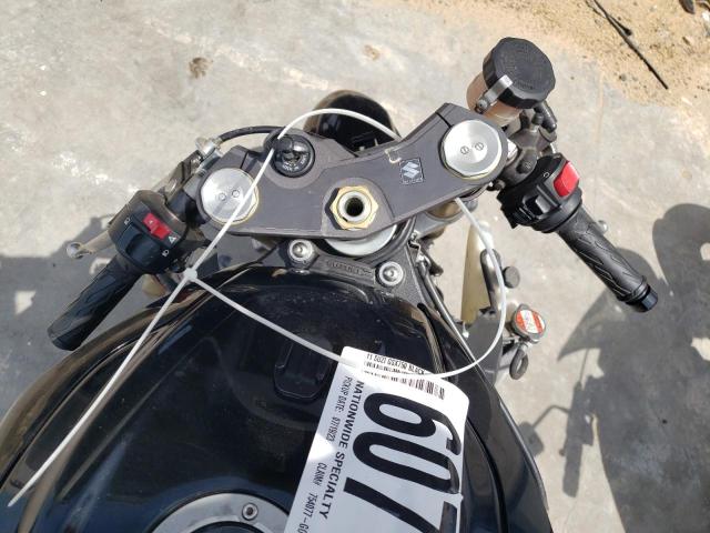 2011 SUZUKI GSX750 - JS1GR7MA9B2103533