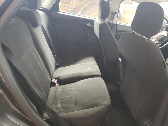 1FADP3K29JL331243 Ford FOCUS SE