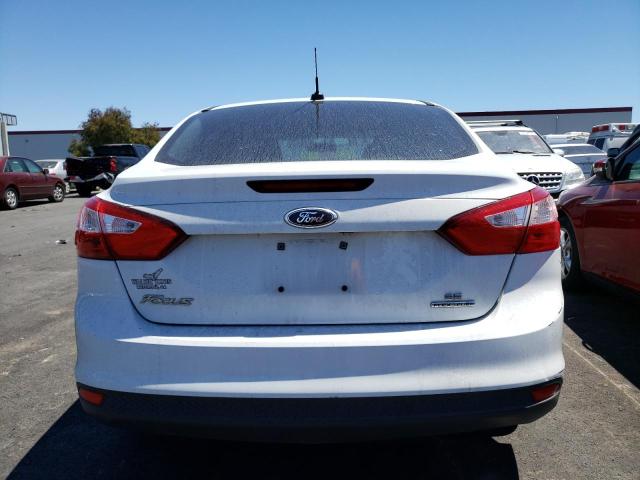 1FADP3F25EL274894 Ford FOCUS SE