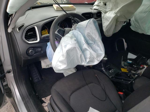 ZACNJBAB4KPJ89261 Jeep Renegade Sport