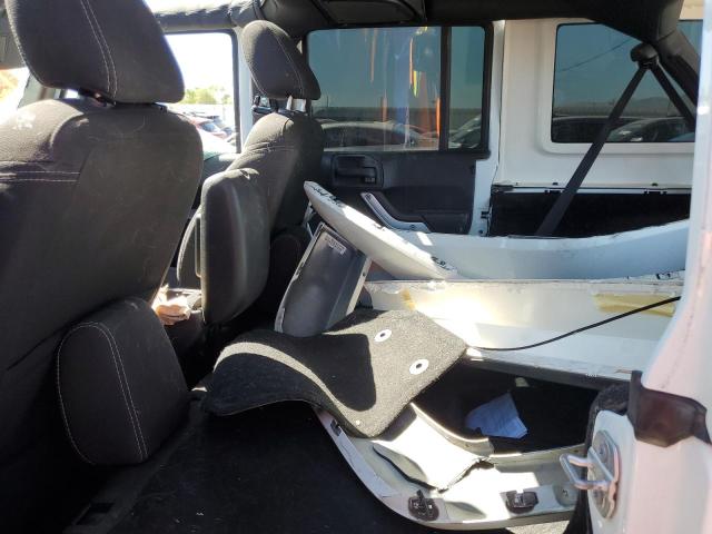 1C4BJWEG7FL691307 Jeep Wrangler Unlimited Sahara