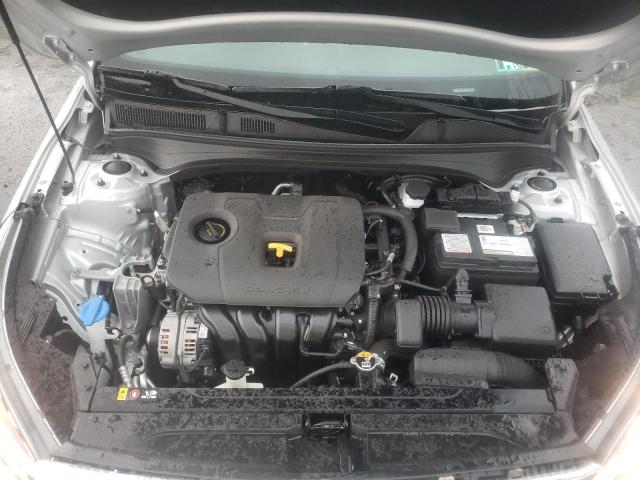 3KPF24AD5KE103826 KIA FORTE FE