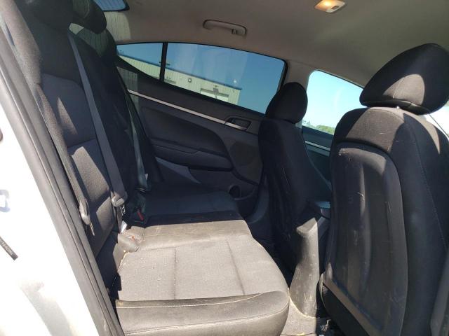 5NPD74LF9JH402866 Hyundai ELANTRA SE